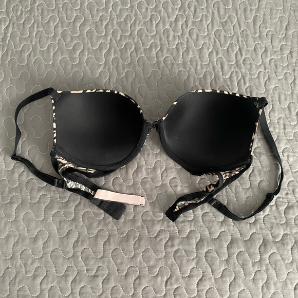 Brand New- Victoria’s Secret Bra - Picture 7 of 7